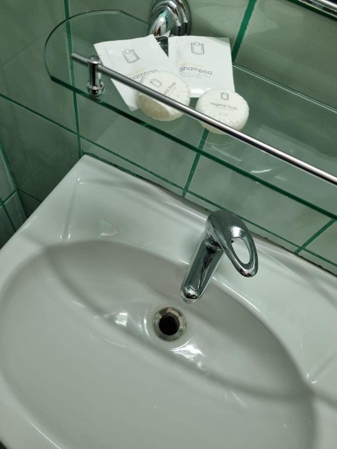 Hotel Randunica Văliug Esterno foto